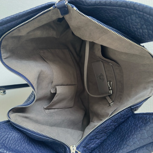NWT Vince Camuto Lamb Leather Pleated Convertible Tote Blue Shoulder Bag - Picture 7 of 16